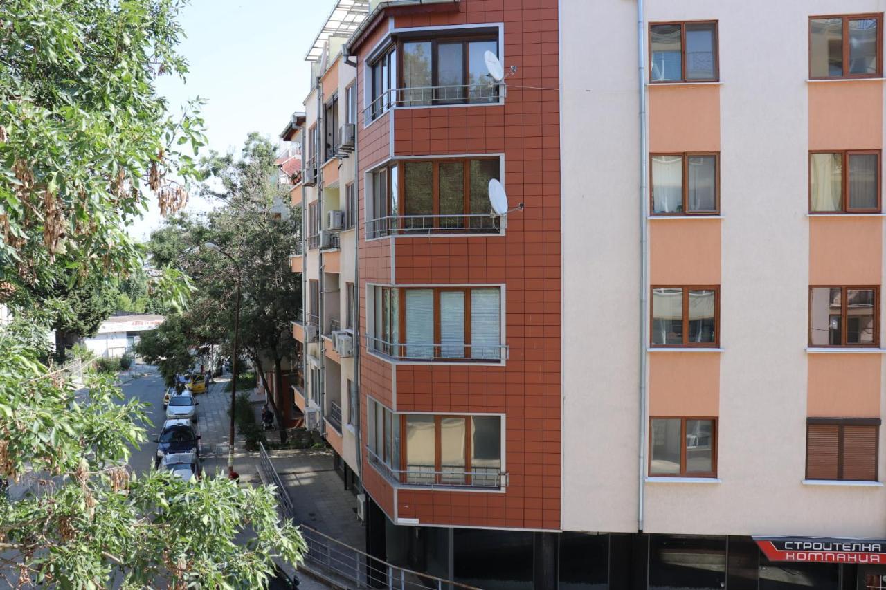 Apartment Perushtiza 3 ブルガス エクステリア 写真